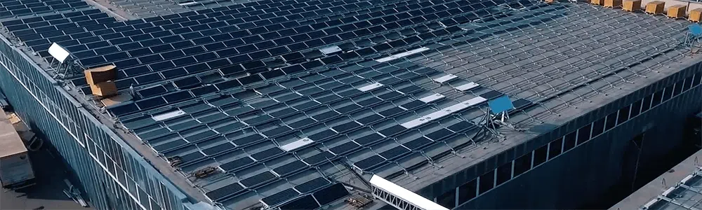 How Many Solar Panels Are Needed for a 50kW Solar System? roof